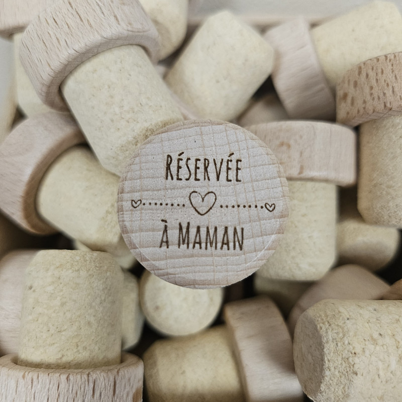 Bouchon de vin gravé "Réservée à Maman" Bouchon de vin gravé "Réservée à Maman"